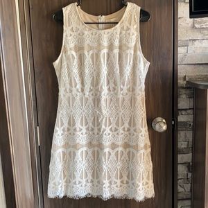 Francesca’s lace dress